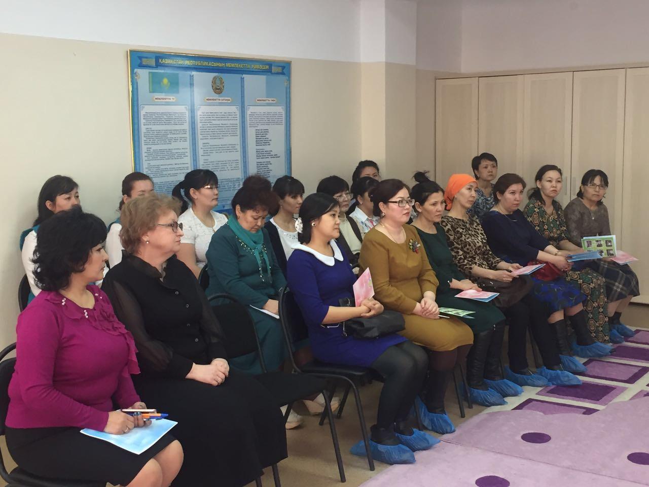 КМО. Ересектер тобы "Балапан", Тақырыбы: "Су-тіршілік нәрі" Тәрбиеші:Мусаева А.Н. Мамандардың жеке түзету жұмыстары көрсетілді
